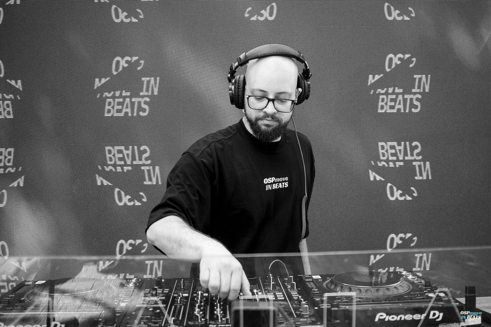 OSP Move in Beats